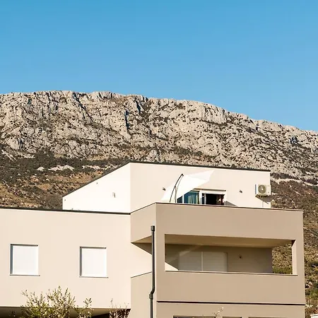 Bella Apartment