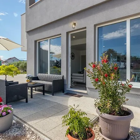 Bella Apartment *